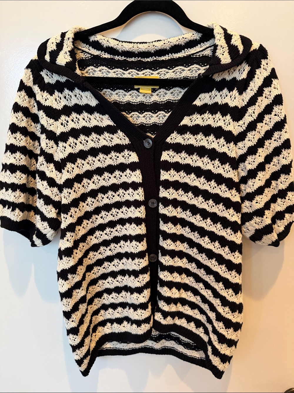 Anthropologie Women’s Short-Sleeve collared Knit Cardigan - Black & Cream